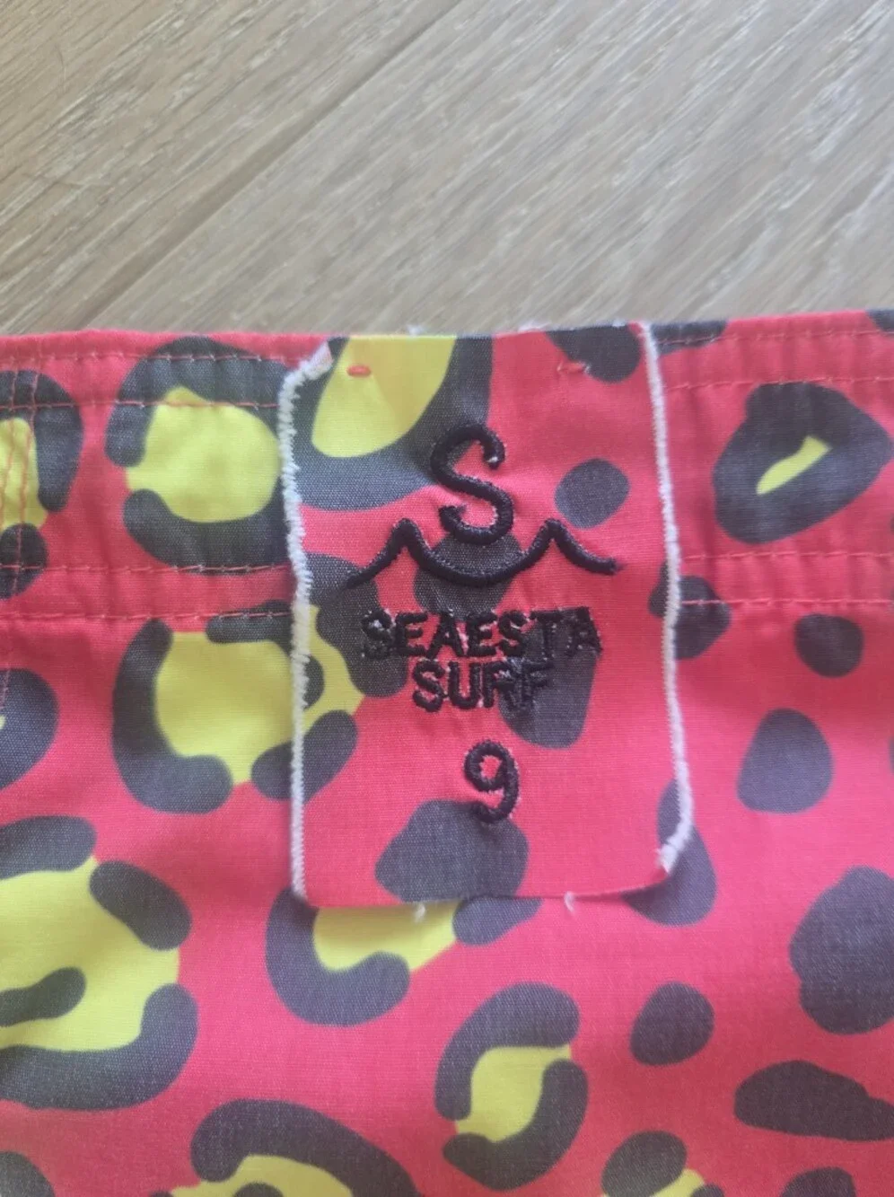 Seaesta Surf Boy's Swim Trunks Sz 9
